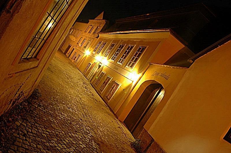 Penzion Pod Zamkem Jindřichův Hradec Buitenkant foto