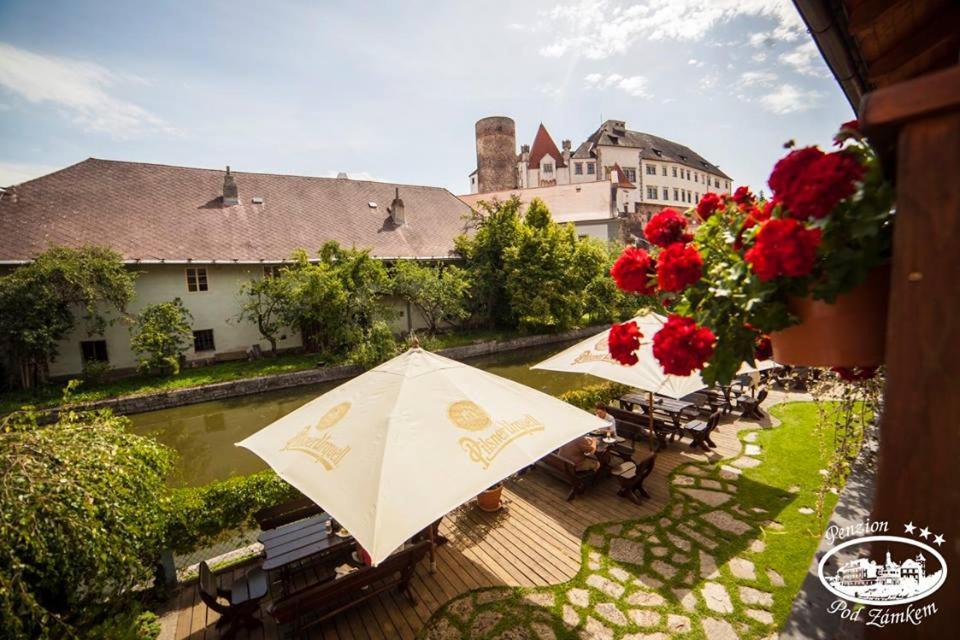 Penzion Pod Zamkem Jindřichův Hradec Buitenkant foto